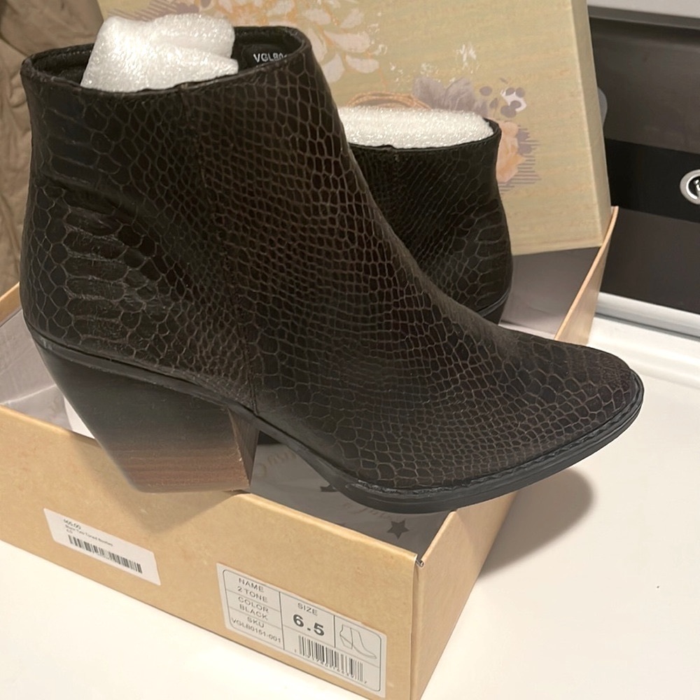 Women’s Very G Booties
